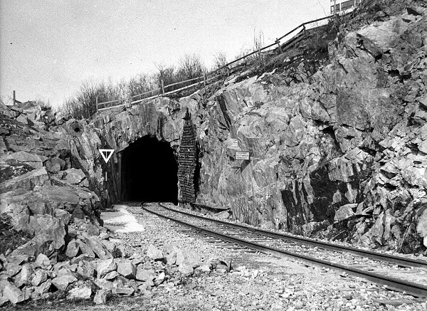 File:Tunnel Södersjukhuset 1940-tal.jpg