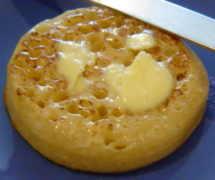 File:Buttered crumpet2.jpg