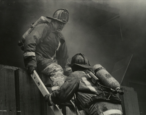 File:3 Alarm Building Fire.jpg