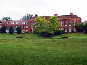 File:FrognalHouse.jpg