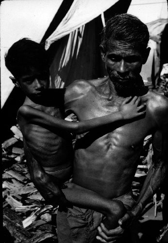File:Starved child.jpg