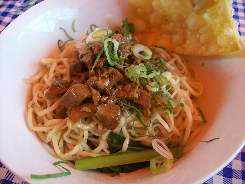 File:Mie Ayam-01.jpg