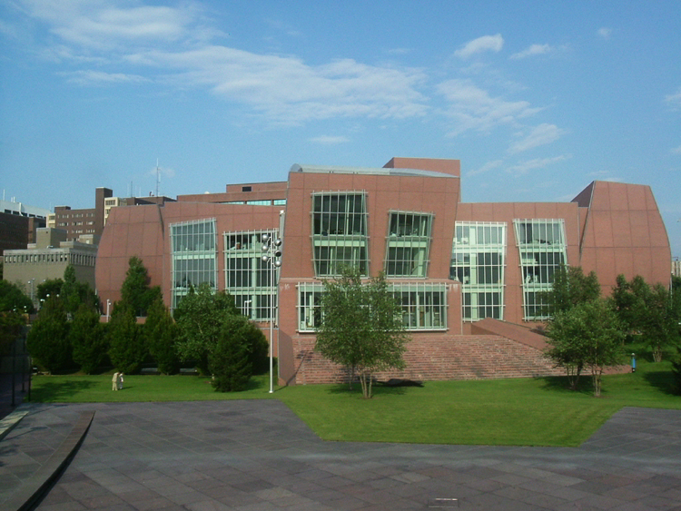 File:050819 011 Vontz.jpg