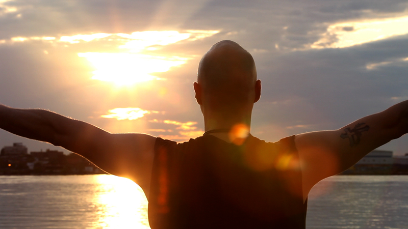File:Sungazing.jpg