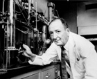 File:Alfred Gilman Senior.jpg