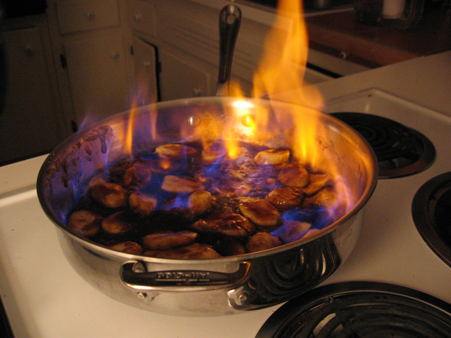 File:Banana flambé - by Jenene.jpg