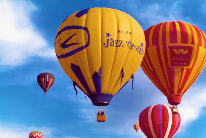 File:Jazzercise Ballon.jpg