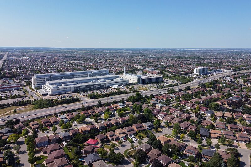 File:Brampton Civic Hospital 2022.jpg