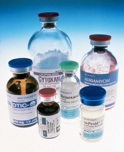 File:Chemotherapy bottles NCI.jpg