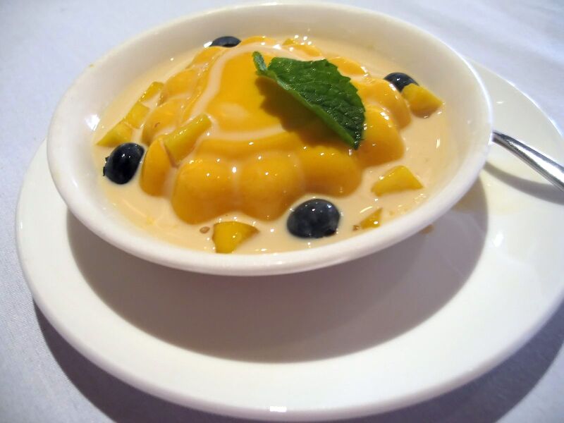 File:Mango pudding.JPG