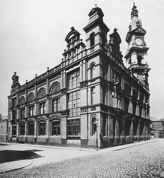 File:BeechamsBuilding.jpg