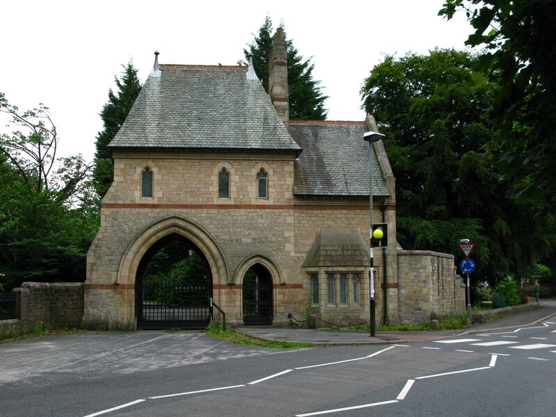 File:Royal Albert Gatehouse.jpg