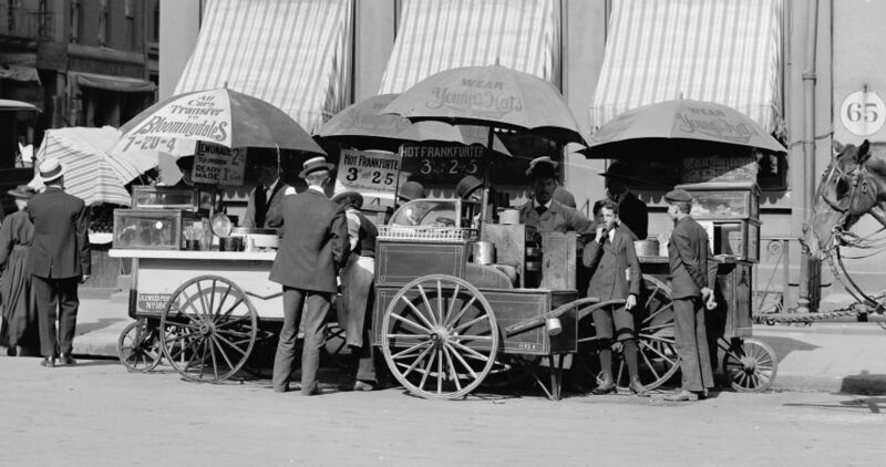 File:Frankfurter stand LOC det.4a13502.jpg