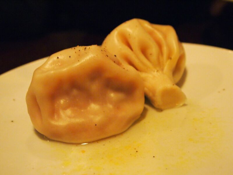 File:Khinkali in Georgian restaurant.jpg