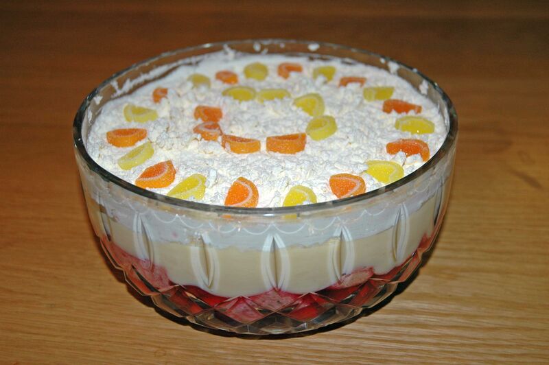 File:Trifle-w.jpg