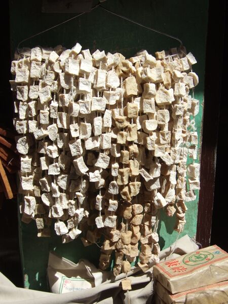 File:Tibetancheese1868.JPG