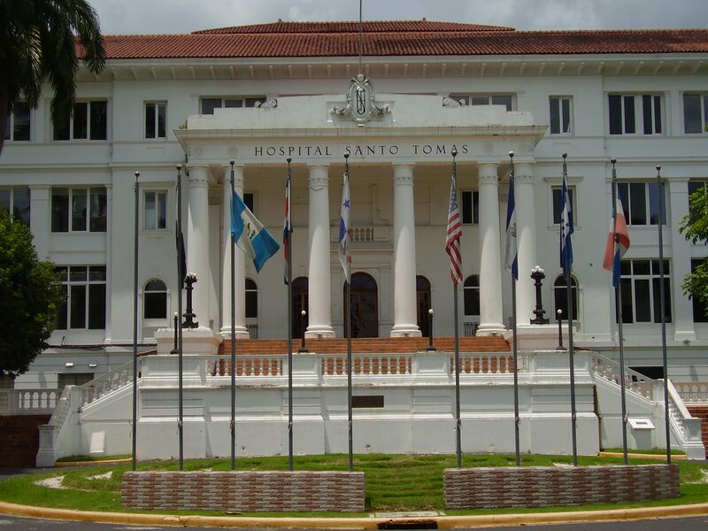 File:Hospital Santo Tomás Panamá2.jpg