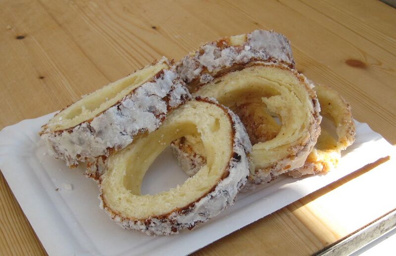 File:SkalickyTrdelnik.JPG