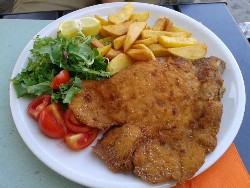 File:Cotoletta alla milanese.jpg