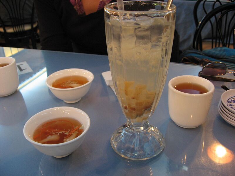 File:Chanhmuoiglass.jpg