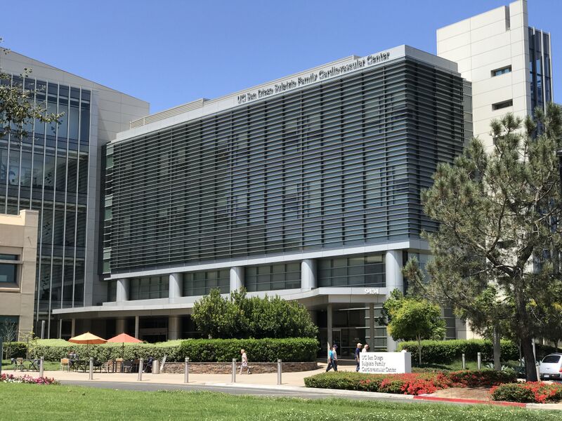 File:Sulpizio Cardiovascular Center.jpg