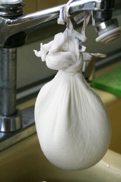 File:Cheeseincheesecloth-sink.jpg