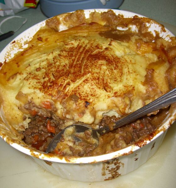 File:ShepherdsPie-closeup.jpg