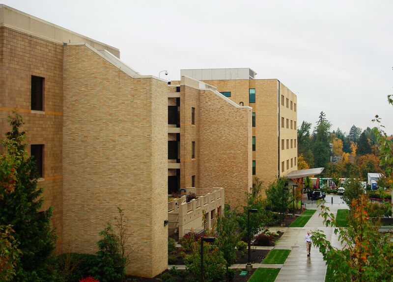 File:Kaiser Sunnyside Medical Center.JPG