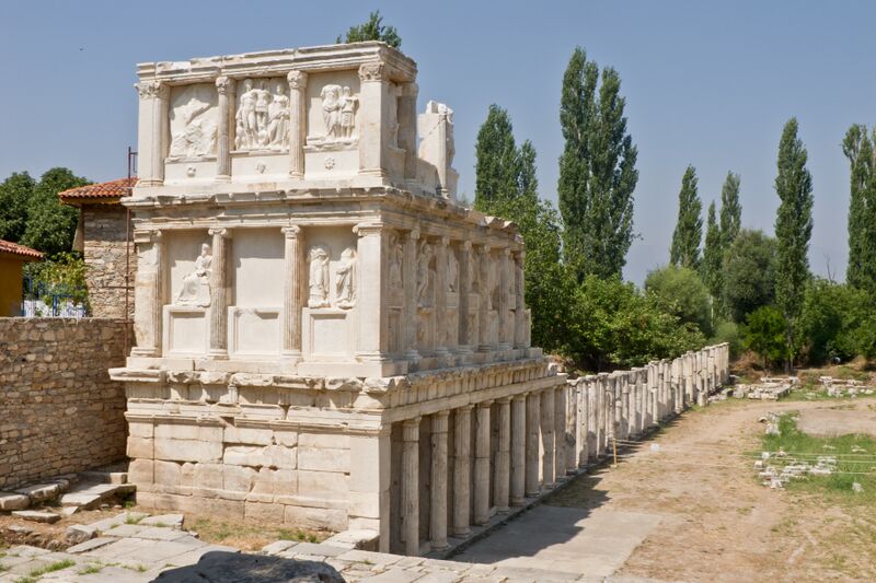 File:Afrodisias - Sebastión - Sebasteion.jpg