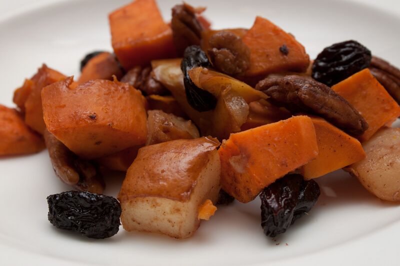 File:Sweet Potato Pear Tzimmes (140491615).jpeg