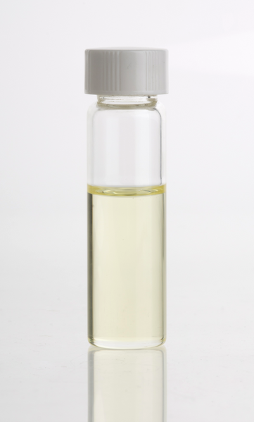 File:SandalwoodEssOil.png