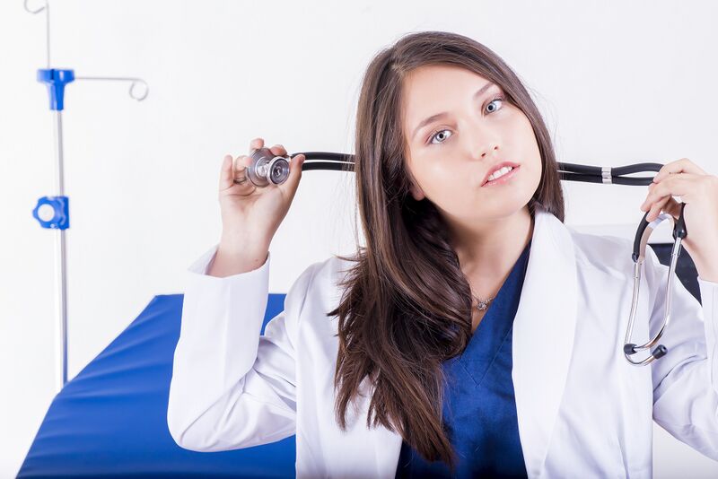 File:Doctor-with-steth.jpg