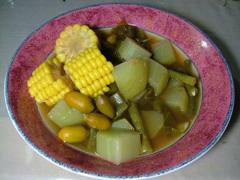 File:Sayur asem vegetable soup.jpg