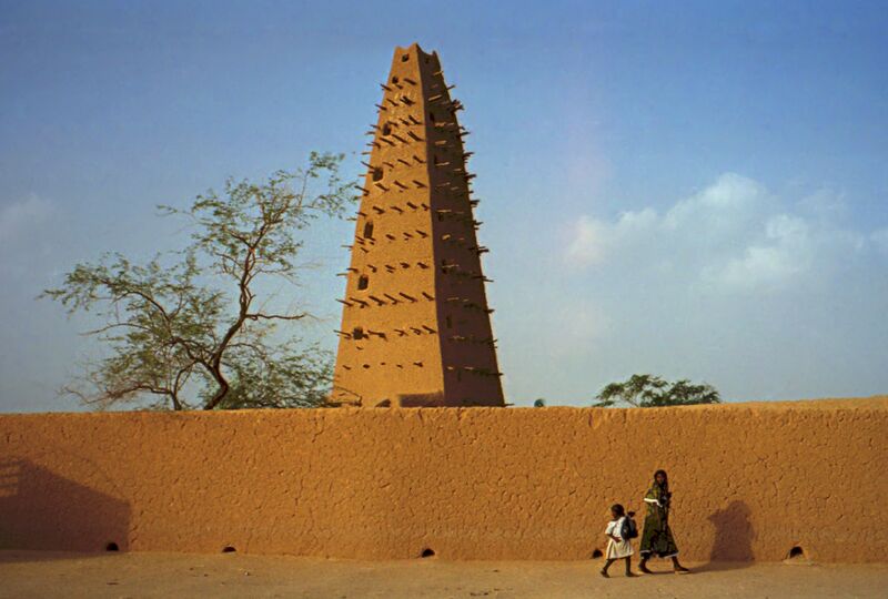 File:1997 277-9A Agadez mosque cropped.jpg