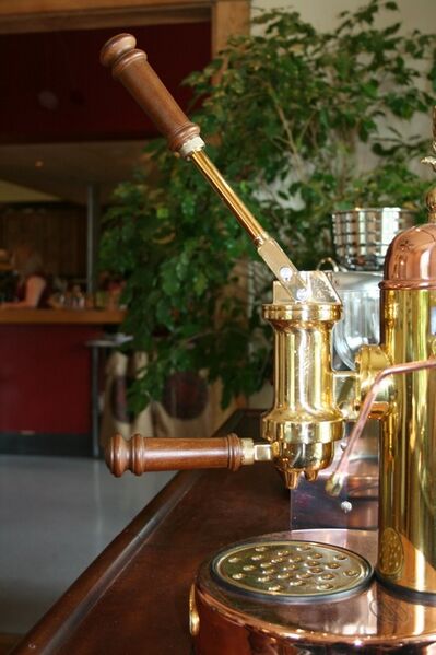 File:Manual Elektra espresso machine.jpg