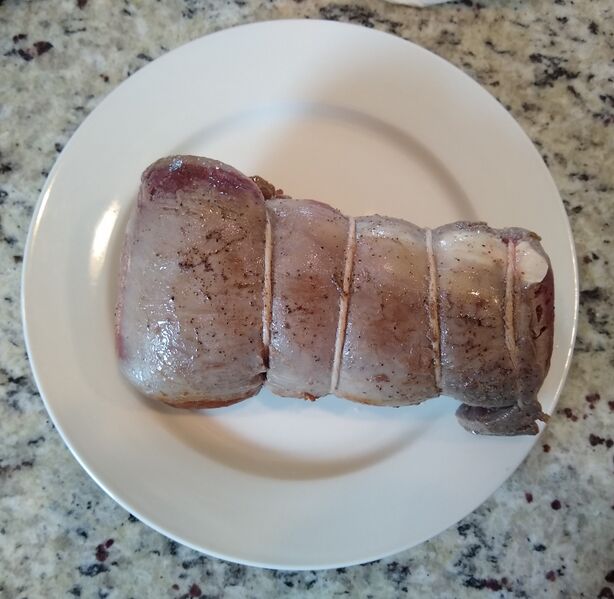 File:Braised Tenderloin of Beef.jpg