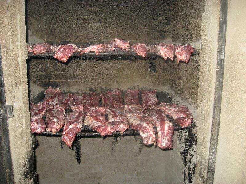 File:Ribs in a barbecue "pit".jpg