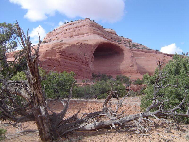 File:MoabAlcove.JPG