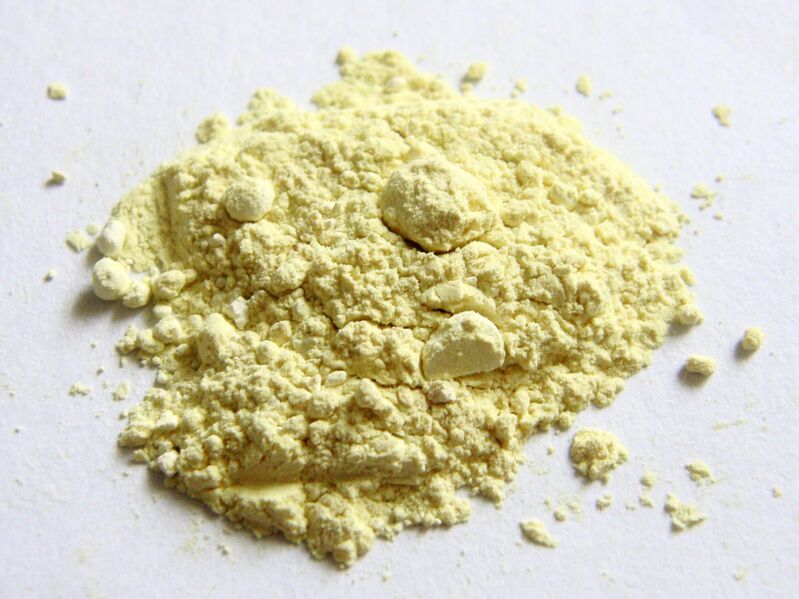File:Bismuth(III) oxide 2.jpg