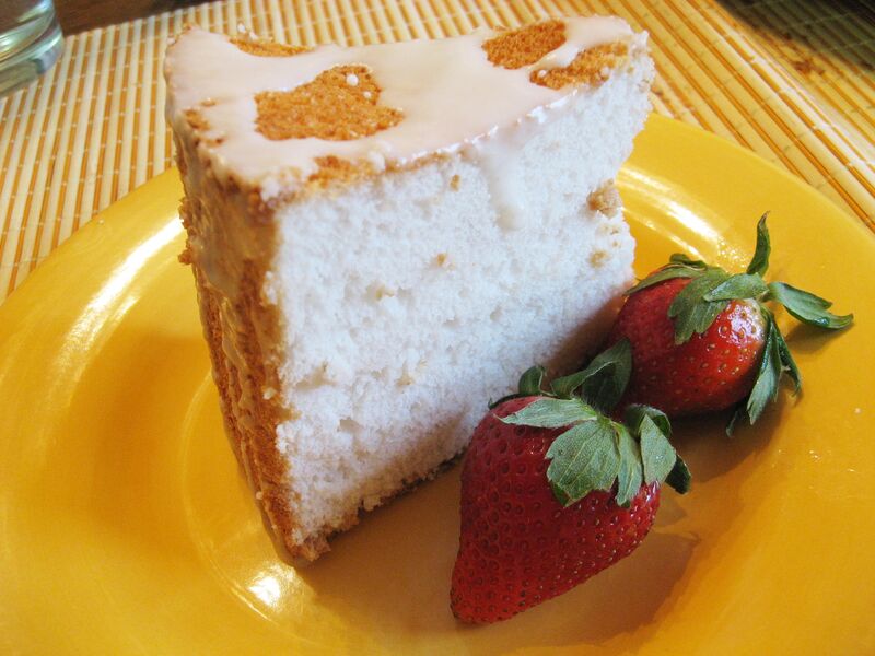 File:Angel food cake 2.jpg
