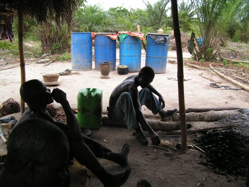 File:Palm wine still.jpg