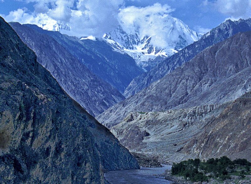 File:Nanga Parbat Indus Gorge.jpg