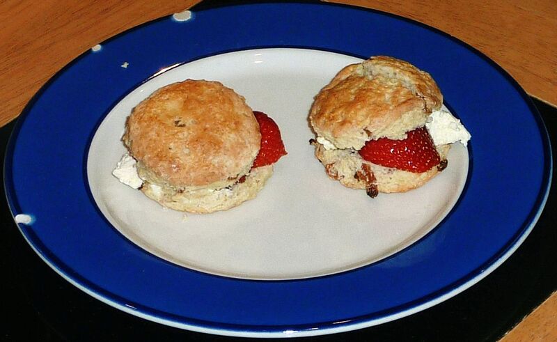 File:Scone with strawberries.jpg
