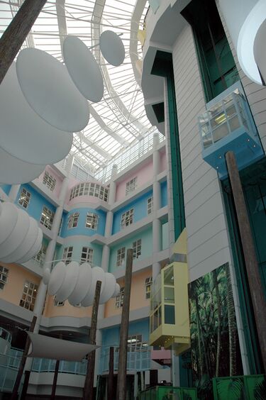 File:Starship Hospital Bottom.jpg
