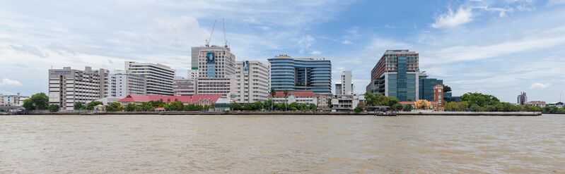 File:Siriraj Hospital-Pano.jpg