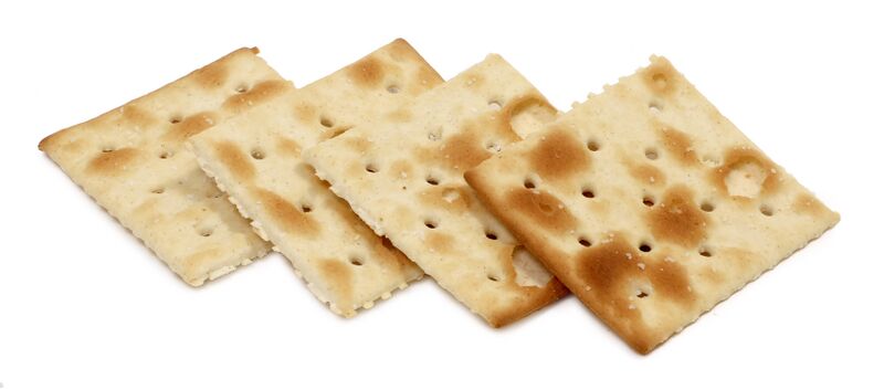 File:Saltine-Crackers.JPG
