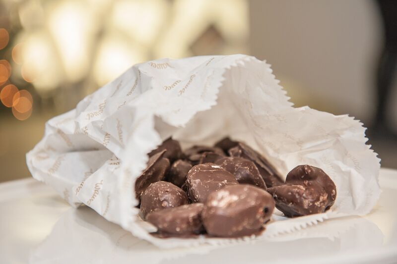 File:Plums in chocolate, Wawel.jpg