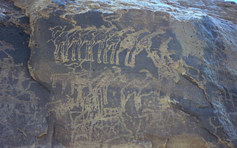 File:1997 278-10 Sahara glyph.jpg