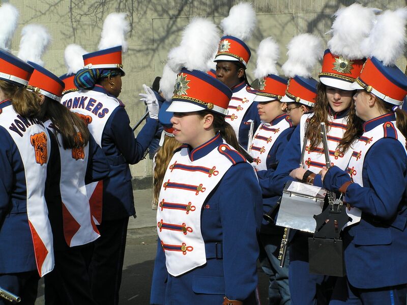 File:Yonkers Saint Patrick's Day Parade.JPG