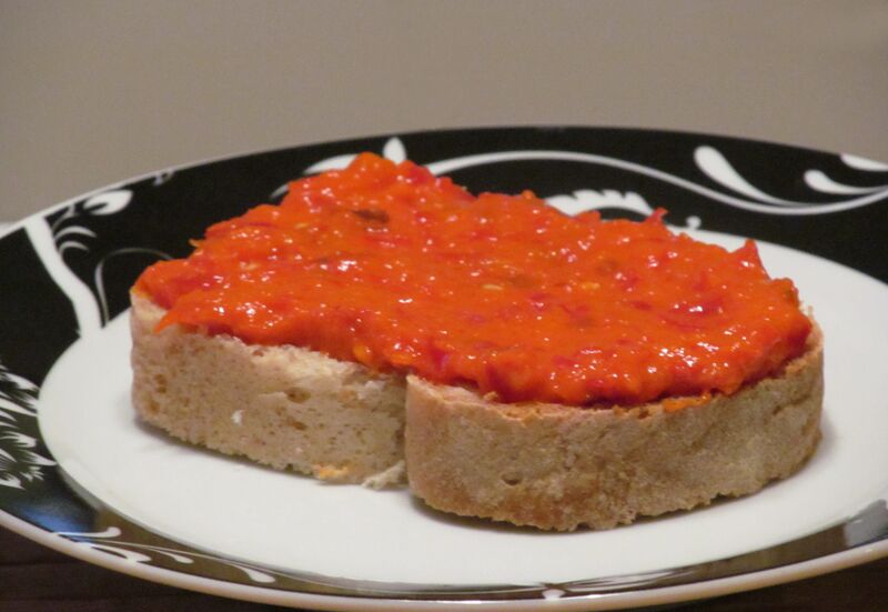 File:Ajvar (10844189665).jpg